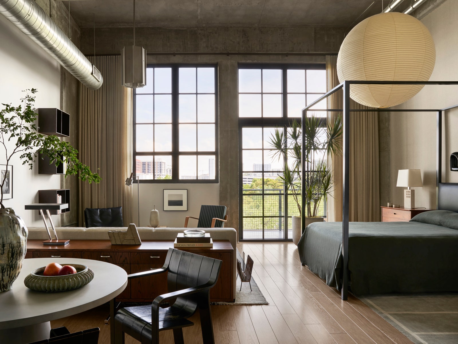 This 700-Square-Foot Miami Loft Offers a Reinterpretation of Beachy Design