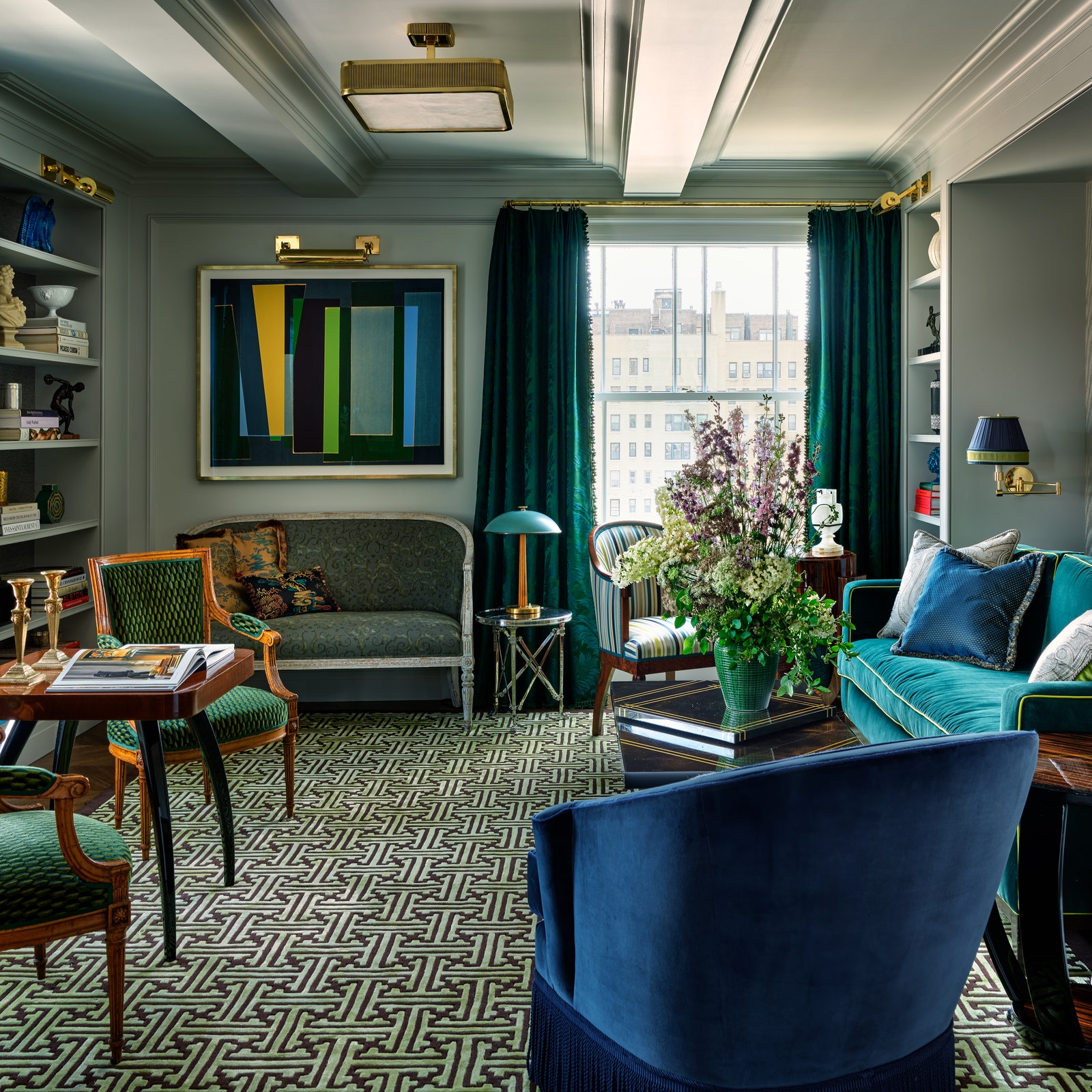 Inside a West Village Apartment That Channels 1920s Glamour